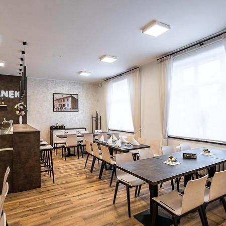 Hotel Jordanek Opocno Ngoại thất bức ảnh