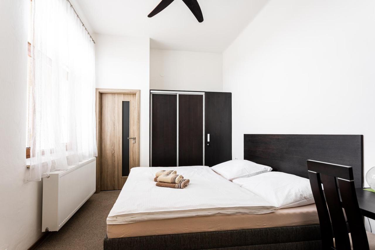 Hotel Jordanek Opocno Ngoại thất bức ảnh